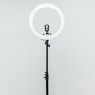 Круглые лампы для визажиста